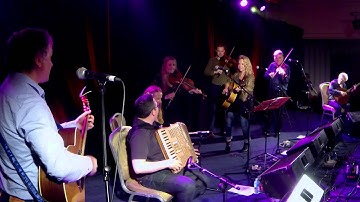 Altan and Mary Chapin Carpenter Down At The Twist And Shout