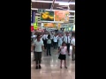 Ref:lZB7RDiOF3s Flashmob a auchan saint jean de la ruelle