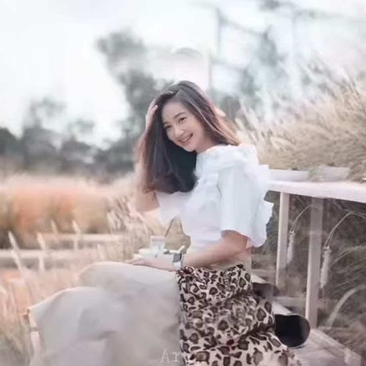 PMV 30 Detik ( Song Zulius Dreisig & Zeus X Crona - Invisible (NCS Release)