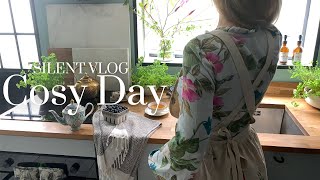 Day in My Life ᯽ Slow Living ᯽Easy Brunch, Garden CleanUp & British Weather | Simple Life ASMR