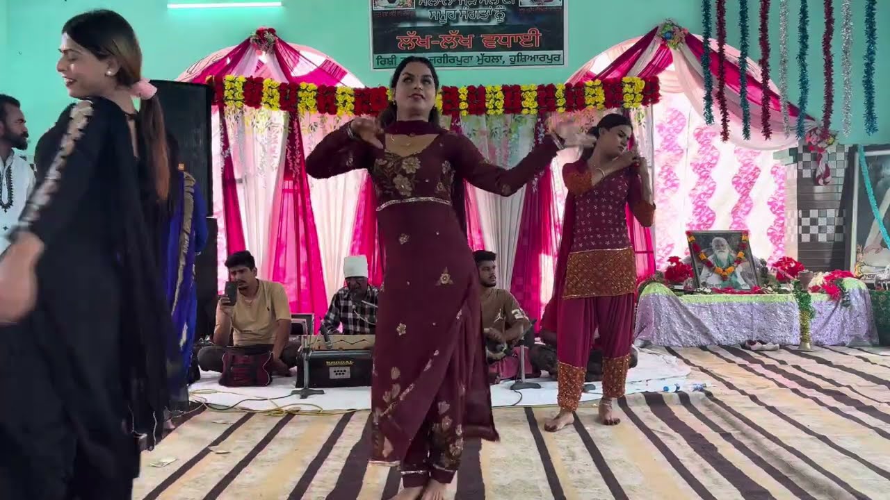 Sunaina Nakal Party Banga 