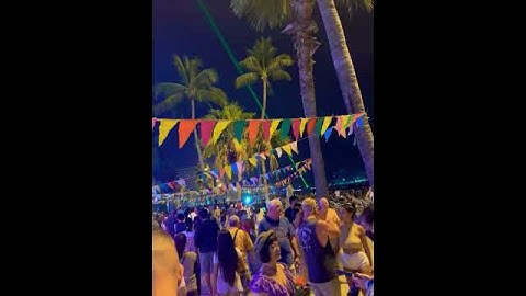 Night life Pattaya Beach #pattaya #youtubeshort #thailandtrip #shortsvideo #viral #beach #traveling
