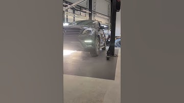 Oh no  AdBlue error 😭 #mechanic #repair #MercedesBenz #ml #adblue #diesel #SUV