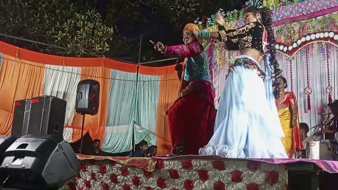 Mere bahon me aao na dil me samavna 