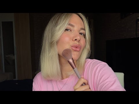 ASMR Что в моей косметичке ч.1 💋💄Болталка . Близкий шепот 🌸