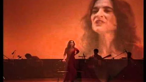 Lina Sastri - Lu cardillo (dal DVD Lina Rossa).wmv