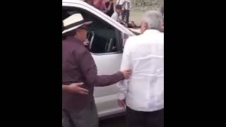 AMLO saluda a la mamá de “El Chapo”