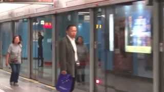 (尚早龍) 港鐵 TWL M-Train A111/A166 駛經金鐘站四台 (不載客)