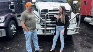 Jenna Interviews Jeff from our Hopper Division by Autumn Transport, LLC 440 views 6 months ago 1 minute, 9 seconds