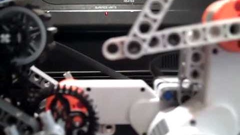 Lego NXT 2.0 Hamster Feeder