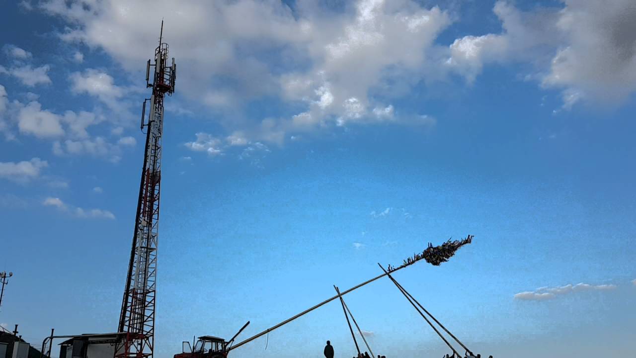 Stavanie Mája, 30.4.2016 Mútne Time Lapse