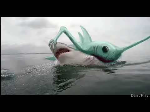 Tea Errors - Jack Stauber, but it's an "unnerving images" compilation (and the "siren head" Flex)