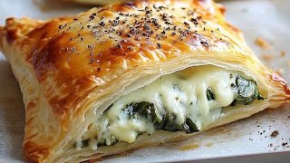 Easy Chicken and Spinach Pie Recipe in 30 Minutes | Your Dinner Plate's Holiday!