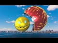 Pacman giant vs pacman red robot expulsion of alien in real life