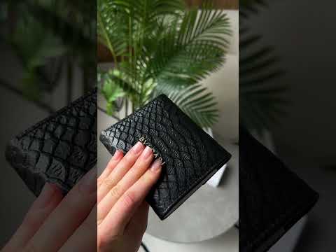 Гаманець Serpenti Forever Trifold Wallet Black, видео 1