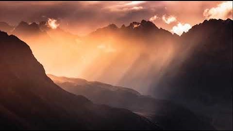 تلاوة عذبة ترق لها القلوب