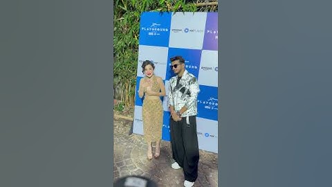 Pap compliment urfi javed by saying mermaid lag rahi ho😍