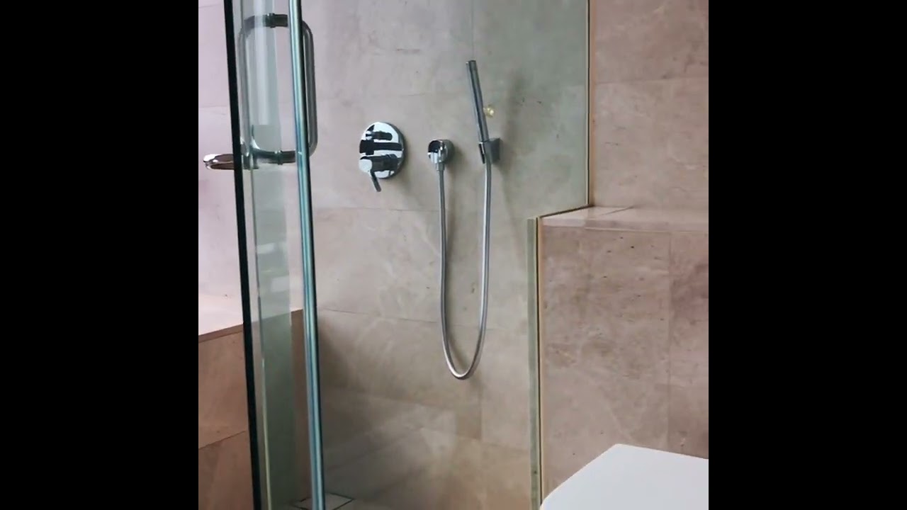 Trilight condo 3BR 2099sf FREEHOLD