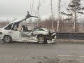 Спасатели вытащили 2 детей из смятого грузовиком ВАЗа в Воронеже