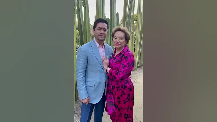 Elba Esther Gordillo y su marido, Luis Antonio Lag...