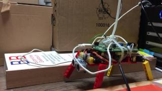 Robot controlled with artificial neural network and trained with reinforcement learning
