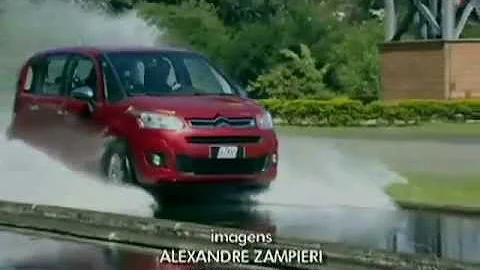 O que não se deve fazer em uma aquaplanagem?