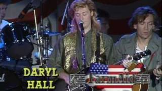 Daryl Hall - Oh Girl (Live at Farm Aid 1985) chords