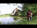 Awesome!!! Smart Boys Hook Big Fish At Lake In Cambodia - How to Fishing Catfish/Eels By Hook Knots