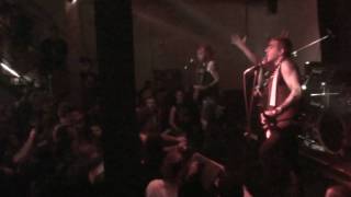 Download Lagu THE CASUALTIES- Ugly bastards (Sala Estraperlo 21-1-10) MP3 Download Lagu THE CASUALTIES- Ugly bastards (Sala Estraperlo 21-1-10) MP3