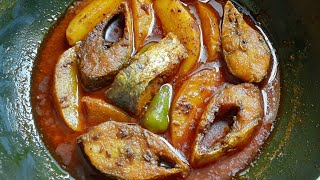 আলু দিয়ে ইলিশ মাছের ঝোল | Aloo Diye Ilish Macher Jhol Recipe | Hilsa Curry Recipe In Bengali ||