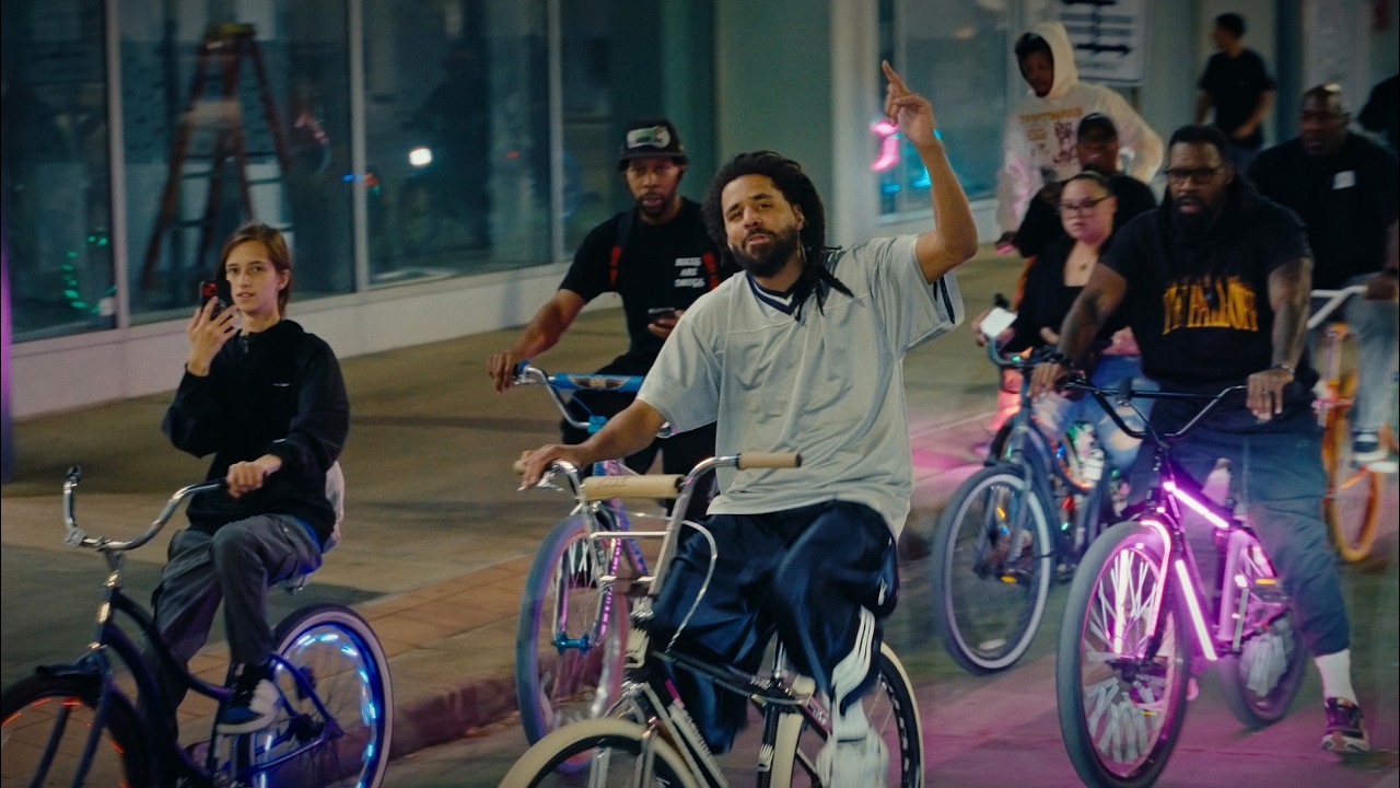 The Fall-Off: Trunk Sale Pt. 6