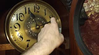 Старинные напольные часы Friedrich Mauthe
