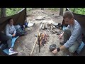 ПВД в ЛЕС. Борщ на костре . Плащ палатка  Bushcraft私たちが森に行ったとき