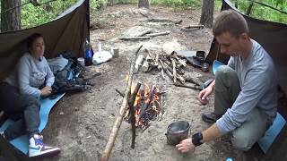 ПВД в ЛЕС. Борщ на костре . Плащ палатка  Bushcraft私たちが森に行ったとき