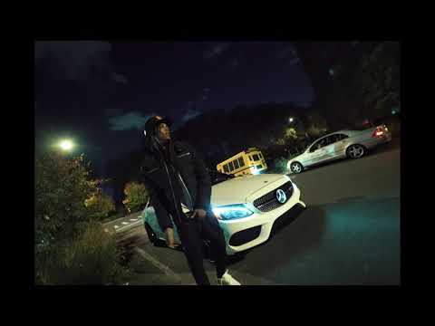 在 YouTube 上觀看「Maicol One - Confianza (Video Oficial)」