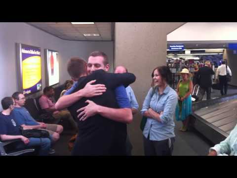 Elder Cody Eliason Arrives Home