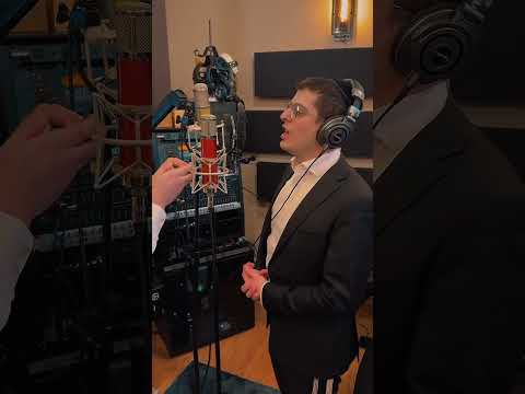 The Perfect Mic, for the Perfect Album. Iy”H. #jewishmusic #debutalbum #simcha