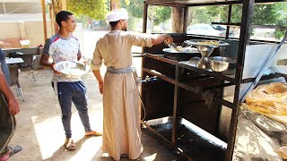 الحاج صديق فتح مطعم طعمية جديد