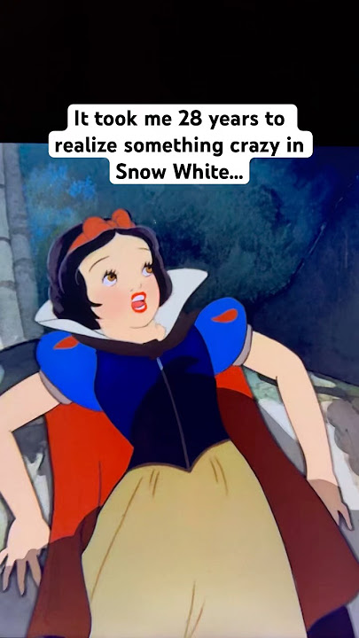 Wait a minute.. 😳😳😳 #snowwhite #disney #shorts