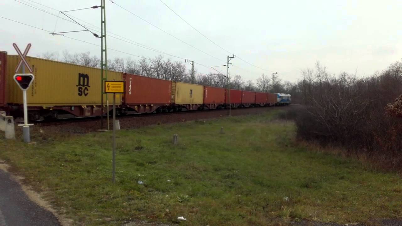 ADRIA TRANSPORT HERKULES mozdonyal