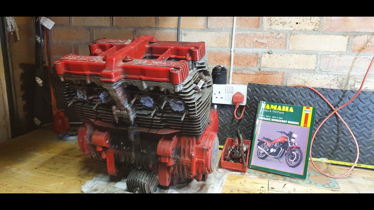 1982 XJ750 Trike EP4 - Head re-assemble - RGMgarage