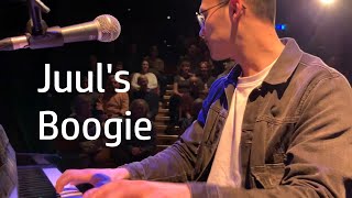 Video thumbnail of "Everyone laughed when I took a seat behind the piano, but when I started to play..."