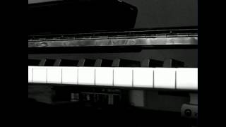 Video thumbnail of "Beneath your beautiful (Labrinth feat. Emeli Sandé) - Piano Cover"