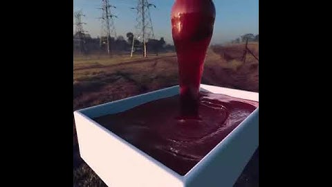 SATISFYING Fluid Simulation 🤤 SO MOIST! 3D Animation With Maya