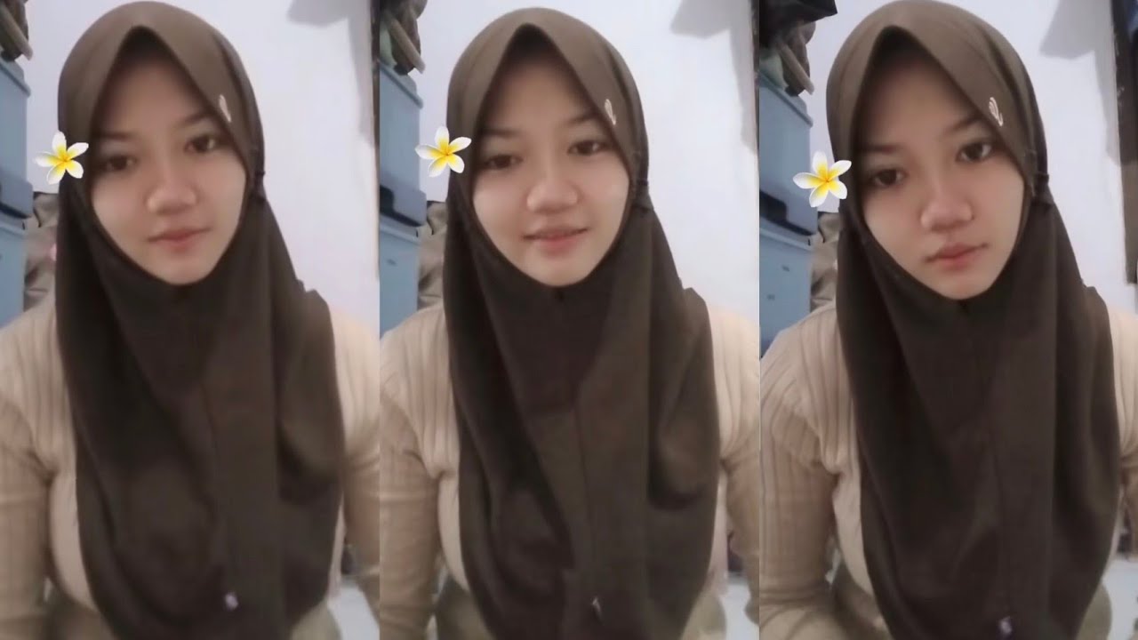 MAKIN MELEDAK! Live Hijaber Cantik Pakai Kaos Cream Ketat, Body 'Gemoy' Padatnya Bikin Salfok Parah!