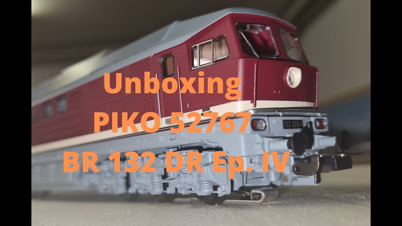 Unboxing PIKO 52767, BR 132 DR Ep IV Ludmilla