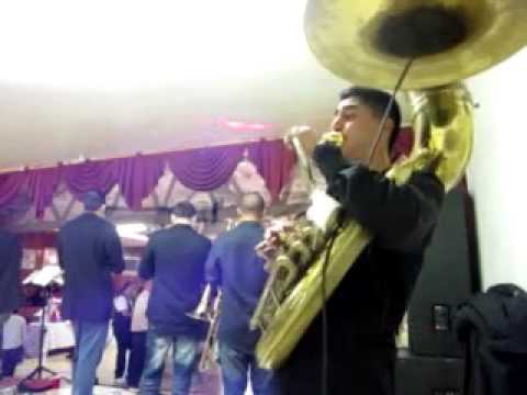 tecateando tuba circular