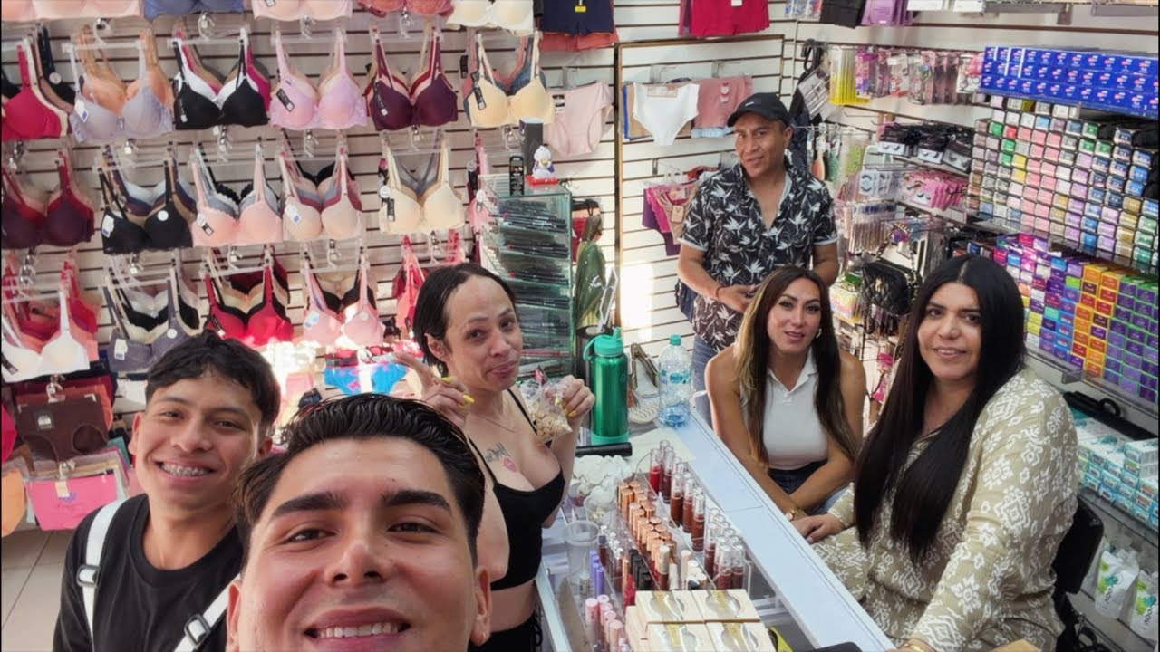 Punto de encontró by Evelin con las chicas