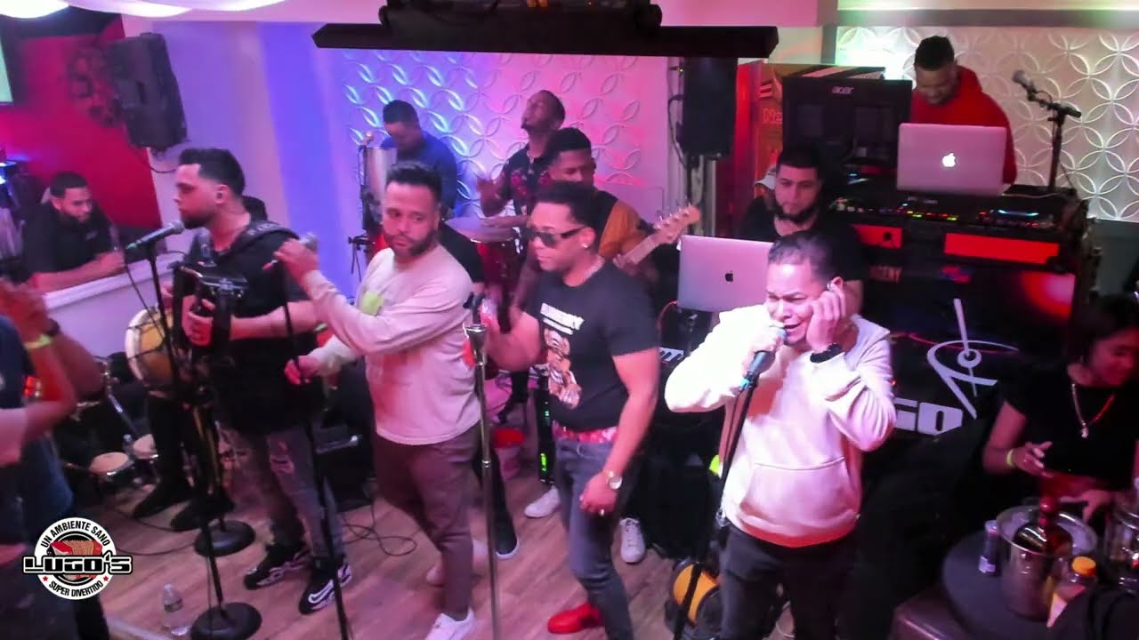 Tipico Urbano - La Mecedora En Vivo auf YouTube ansehen Tipico Urbano - La Mecedora En Vivo auf YouTube ansehen