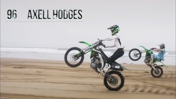 MX1  Vídeo: Two Smoke com Axell Hodges acelerando uma motocross 2